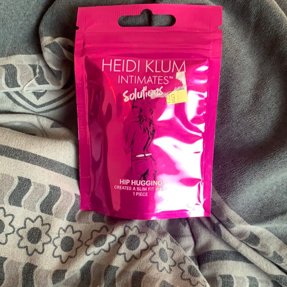 Heidi Klum intimates